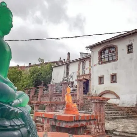 Nyaraló House Historic Royal